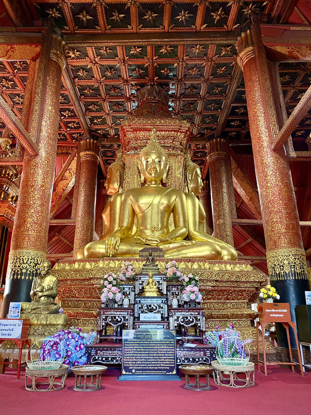 อุโบสถจตุรมุข🍁หลังแรกในเมืองไทย อายุกว่า400ปี