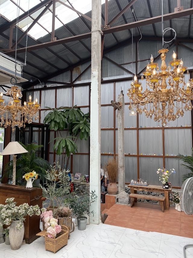 📍  ร้านปาฎี 