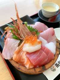 【福岡ランチ】ボリューム満点の海鮮丼が食べられるお店🐟