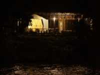 ที่พักสไตล์glamping ติดริมน้ำโอบล้อมด้วยธรรมชาติ