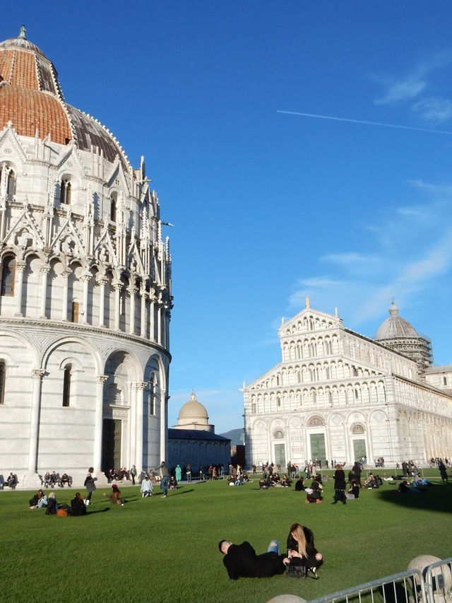 【イタリア】どこを撮っても楽しいピサの斜塔！