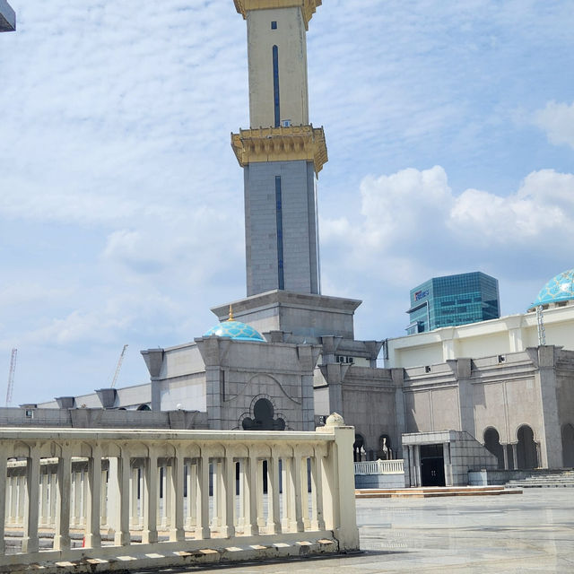 *"Tranquil Beauty of Masjid Wilayah Persekutuan: A Hidden Gem in the Heart of Kuala Lumpur"*