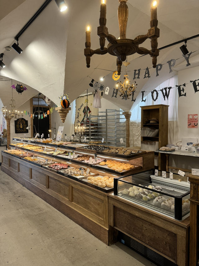 【福岡カフェ】行列ができる大人気のドーナツ屋さん🍩種類多すぎて悩む🍩
