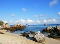 “หาดตายาย” ชายหาดเล็กเงียบสงบเกาะล้าน