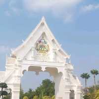 ขอพร หลวงพ่อรวย วัดตะโก