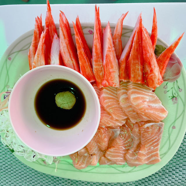 ล่องเรือยอร์ช แหลมพรหมเทพ