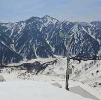 此生必看立山雪壁，黑部立山壯麗景緻與雪之奇觀。