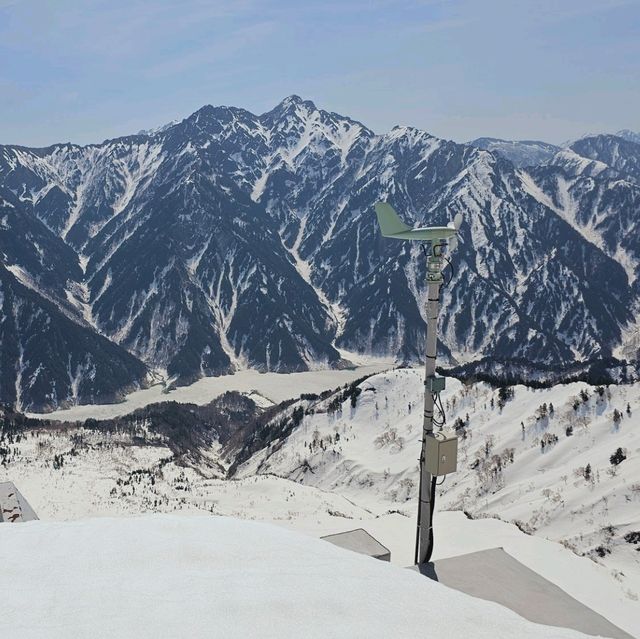 此生必看立山雪壁，黑部立山壯麗景緻與雪之奇觀。