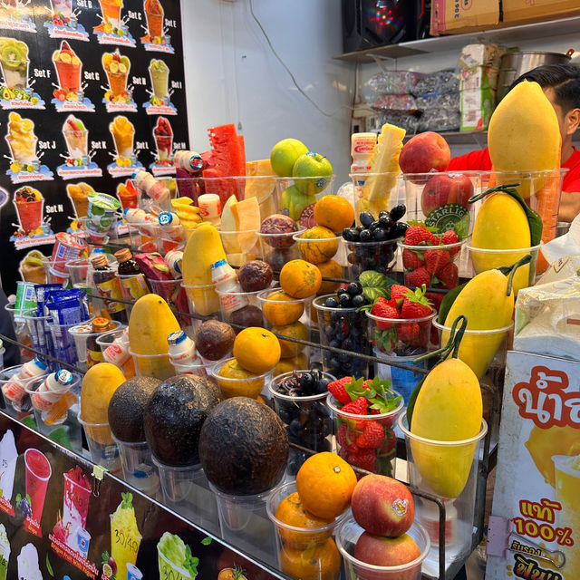 Food, Fun, and Finds: My Night at Hatyai’s Asian Bazaar!
