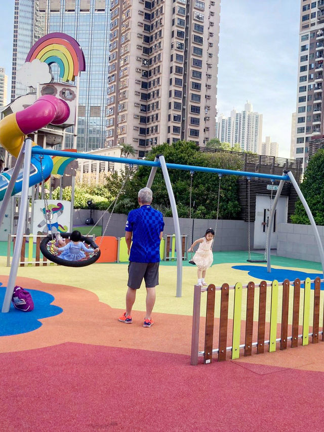 免費小童遊樂場