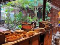 Vanich House คาเฟ่วินเทจสุดชิคย่านตลาดน้อย