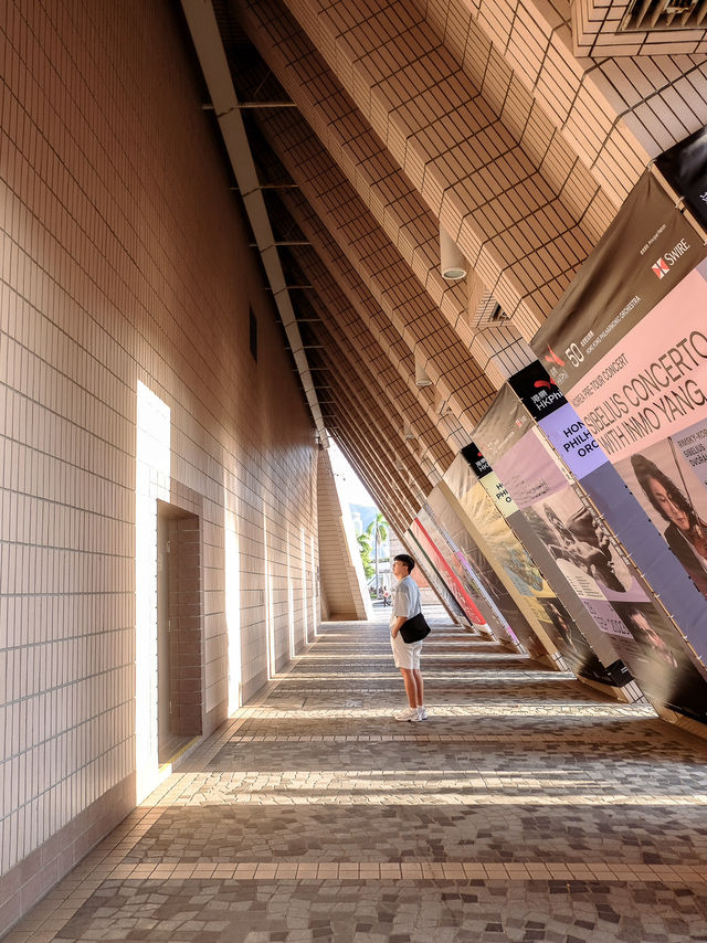 Hong Kong Cultural Centre มุมถ่ายรูปยอดฮิตฮ่องกง
