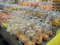 ตลาดประมงพื้นบ้าน อ่างศิลา