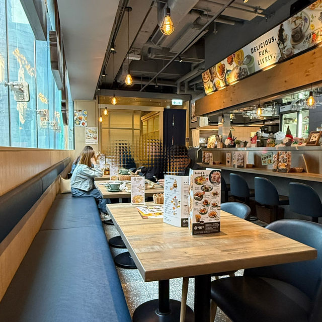 聖誕必訪靚靚cafe😚