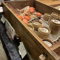 【松鶴自助餐】在古色古香的裝潢中品嚐美味