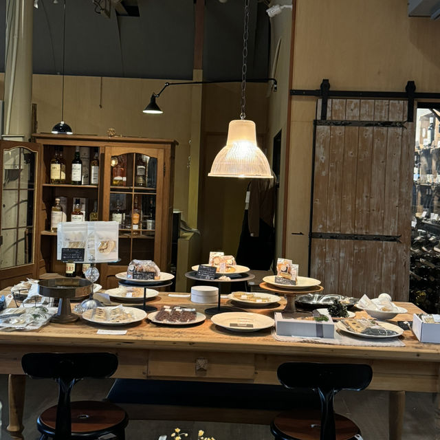【軽井沢】ワインソムリエ兼料理人のパン職人が手がけるパン屋さん