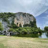 เขาทะนาน ทุ่งทานตะวัน จังหวัดสตูล