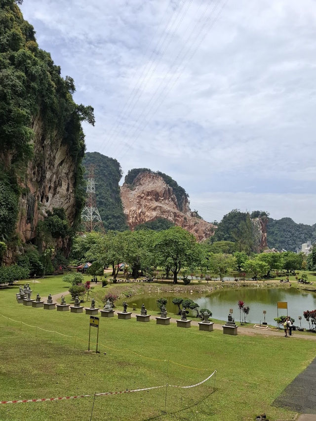Kek Lok Tong Cave Temple, Ipoh, Malaysia