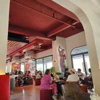 Burgundy Cafe วิวสวย กาแฟอร่อย