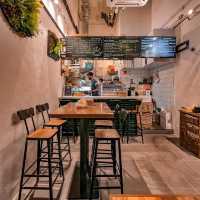 Craps Cafe Shek Mun