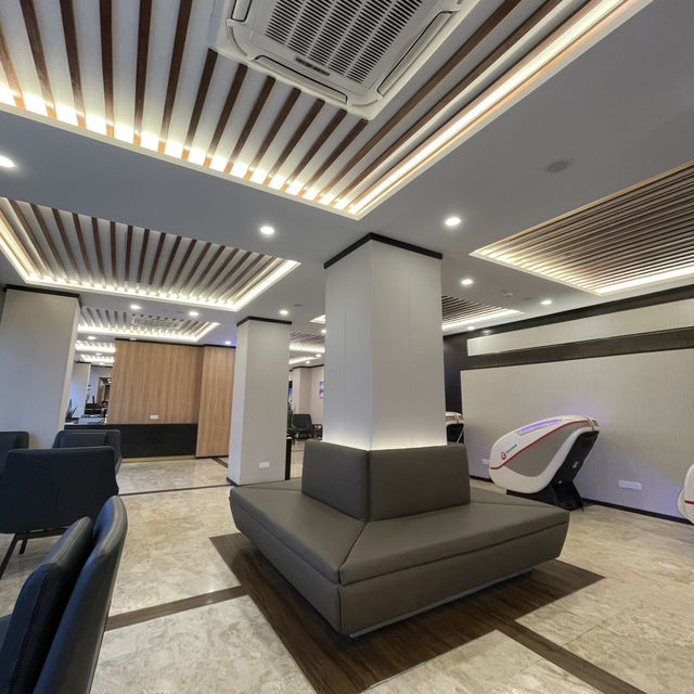 Luxury hotel most wanted
