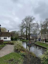 荷蘭🇳🇱童話小鎮羊角村（Giethoorn）