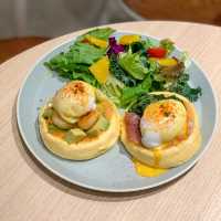 Fluffy Pancakes at Flipper's Shibuya
