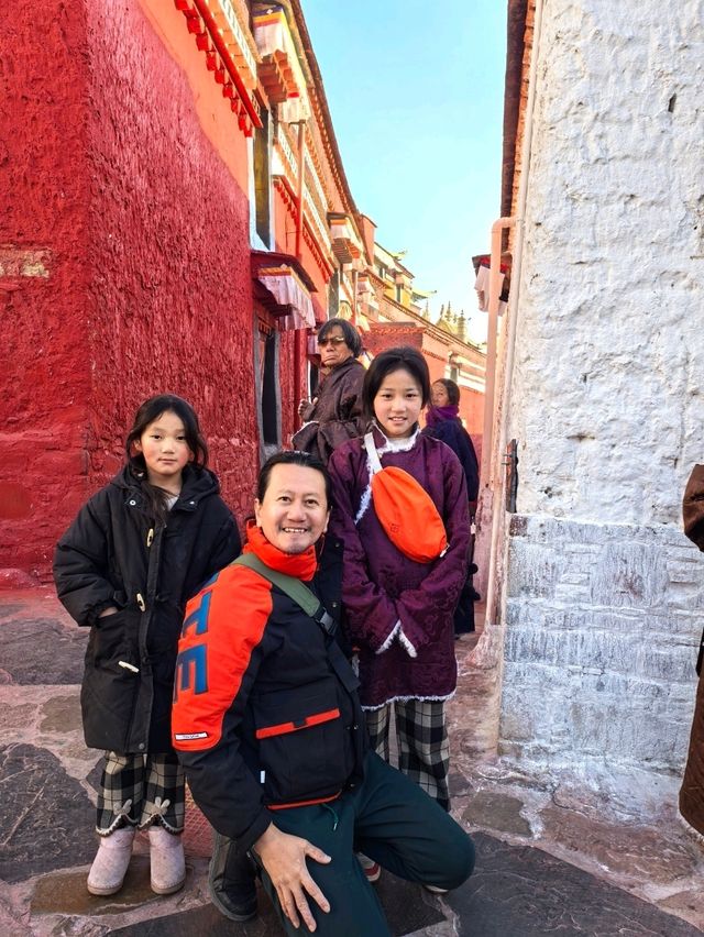 Tashilunpo Monastery in Shigatse