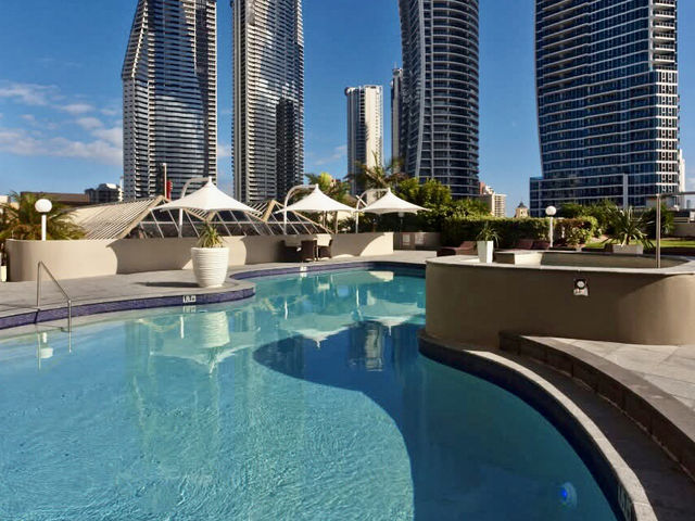 Novotel Surfers Paradise 