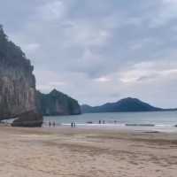 หาดยาว ชายหาดสุดสงบในกันตัง-ตรัง