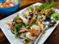 ร้านเป๋นปลาเป็น นครพนม