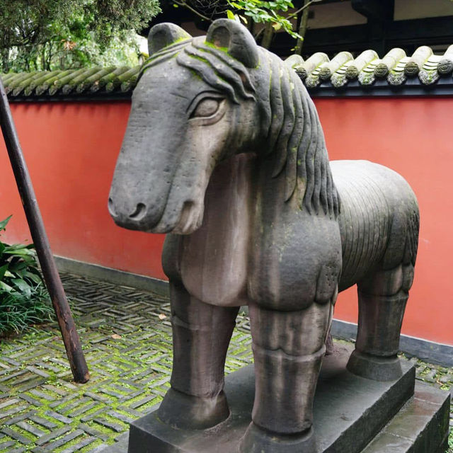 A Step into History at Wuhou Shrine 🇨🇳