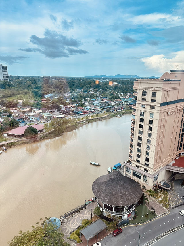 Astana Wing Riverside Majestic - Perfect Location with Scenic River Views