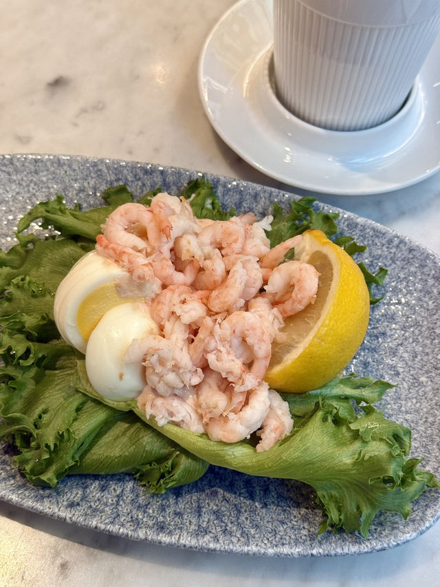 Lunch at Fazer Café Citycenter – A Classic Café Experience in Helsinki ☕🥪