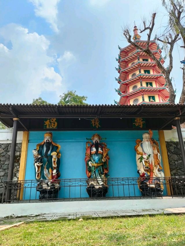 Pagoda Avalokitesvara