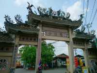 นั่งรถไฟ..ไปวัดเล่งฮกยี่