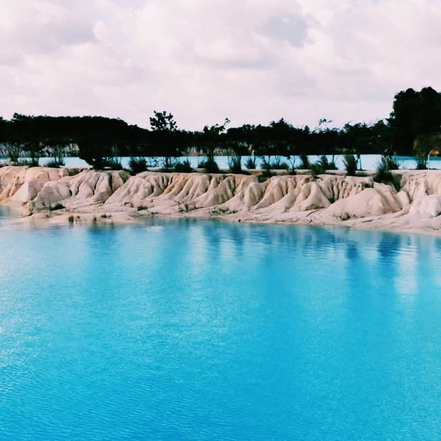 Danau Biru Bintan: The Hidden Blue Oasis of Indonesia