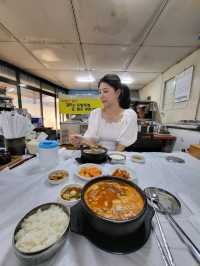 연예인맛집으로도 유명한 홍성 소머리국밥