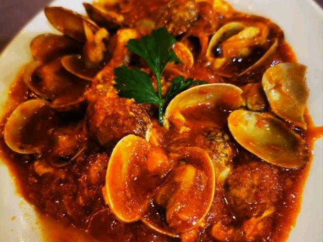 A Seafood Feast at Bay City, Batam