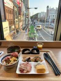 日本松山住-此生必住REF松山市站交通方便早餐超厲害之Vessel酒店