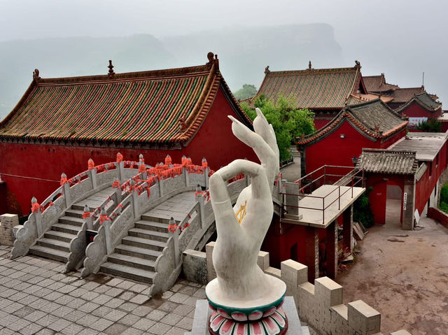 河北蒼巖山懸空寺旅遊攻略  