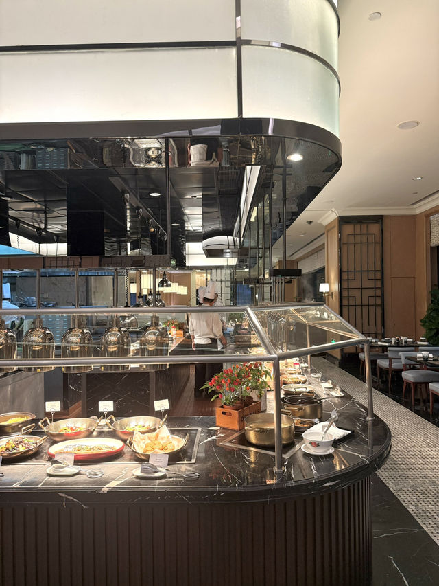 深圳朗廷酒店｜五行精油按摩+海鮮任食自助晚餐