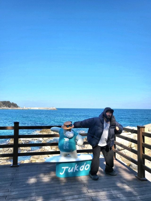 신비로운 바위들과 양양바다가 멋진 죽도암