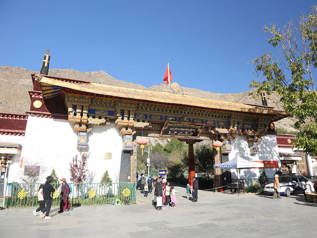 內地旅遊｜拉薩必遊：在色拉寺觀賞一場辯經