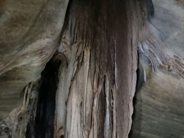 ถ้ำหลวงแม่สาบ จังหวัดเชียงใหม่