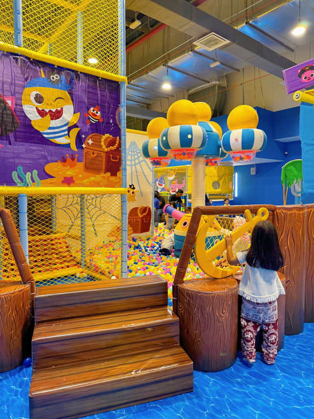 Baby Shark Adventure Ville