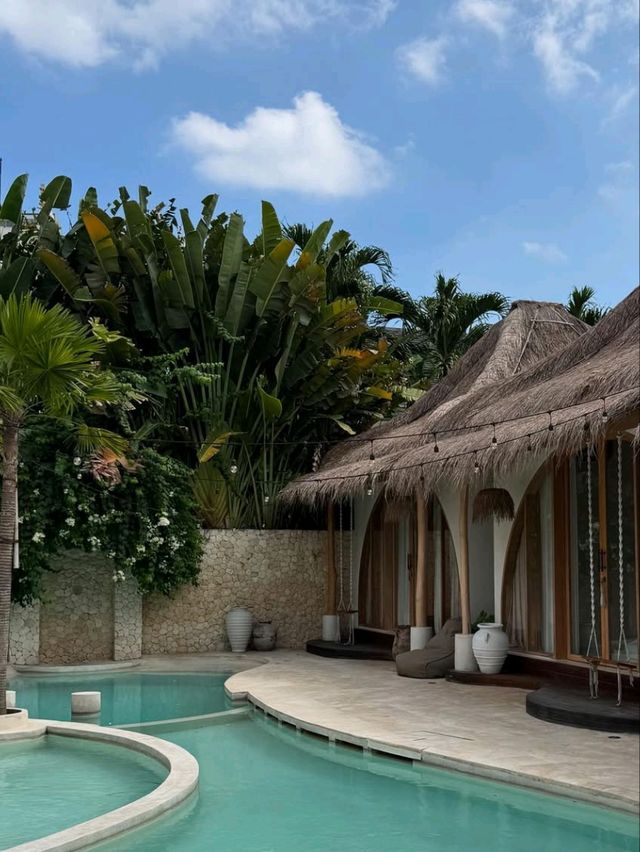 🌴 Dreamy Ubud Stays – Where Bali’s Magic Meets Comfort! 🛌✨
