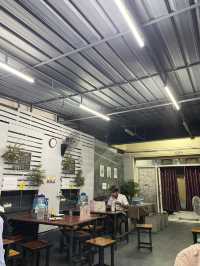 ร้านยำไก่แซ่บก๊ะดา 