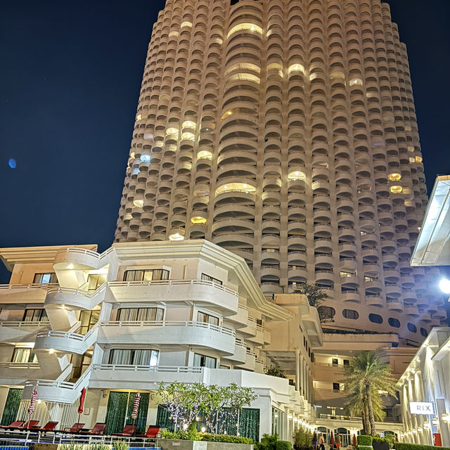 โรงแรมดี วารี จอมเทียน บีช