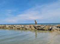 หาดลับเพชรบุรี นั่งปิคนิคชิลๆ